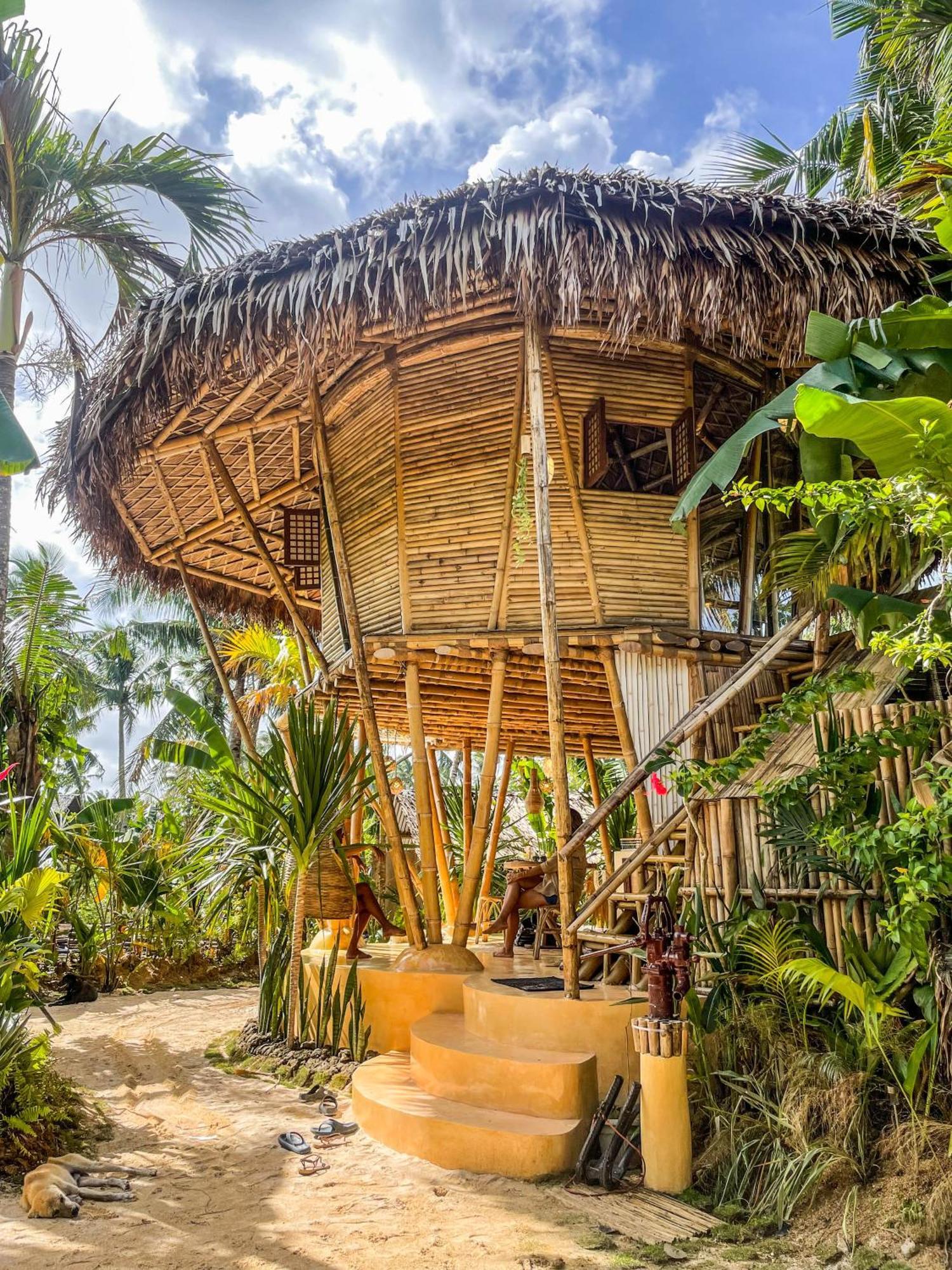 The Bamboo Houses - Tropical Garden & Empty Beach General Luna  Luaran gambar